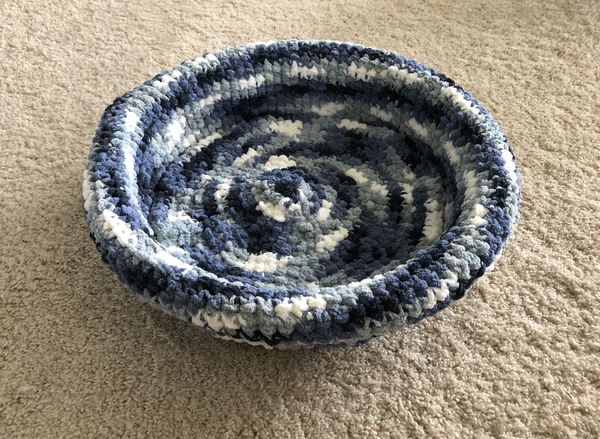 Faded Blues cat bed